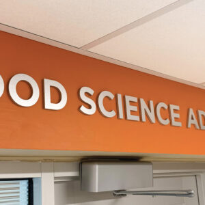 metal-on-acrylic-food-science-1-2340x1040-1 metal-on-acrylic-food-science-1-2340x1040-1